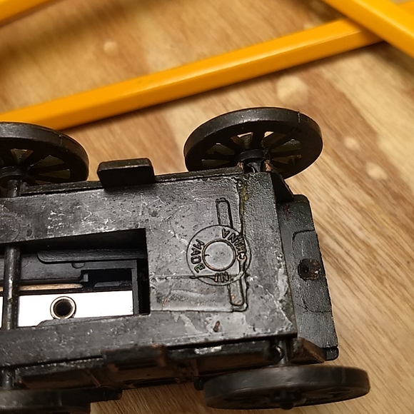 Collectable Metal Die Cast Stagecoach Sharpener - Picture 7 of 11